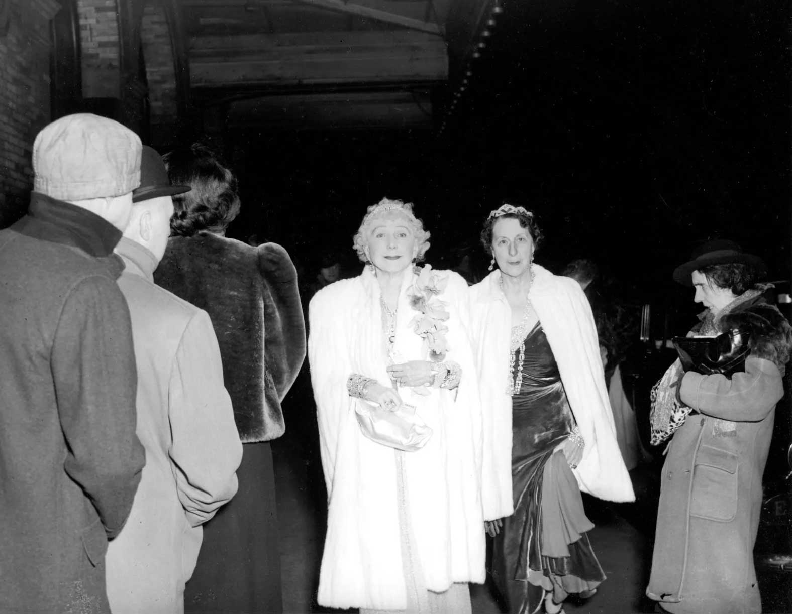 Weegee, The Critic (1943)